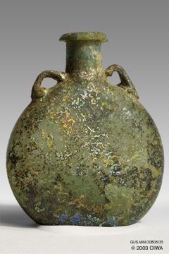 Flattened traveller’s glass flask, 50-120 AD