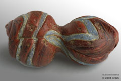 Glass necklace terminal, Dyn. 26