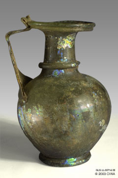 Glass oinochoe, Syria, 300-400 AD