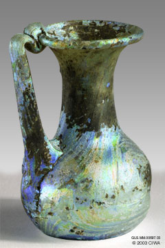 Iridescent glass oinochoe, Syria, 200-400 AD