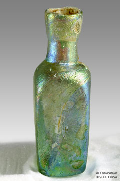Small glass phial, Egypt, c. 900 AD